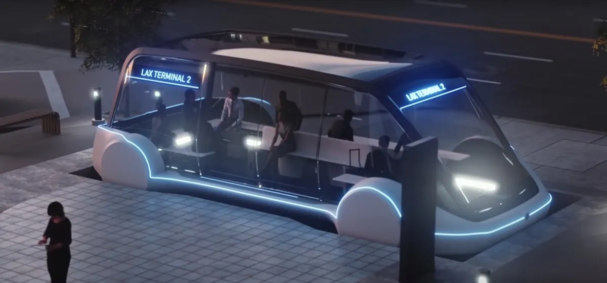 Elon annuncia che Tesla sta lavorando a un veicolo robotaxi speciale
